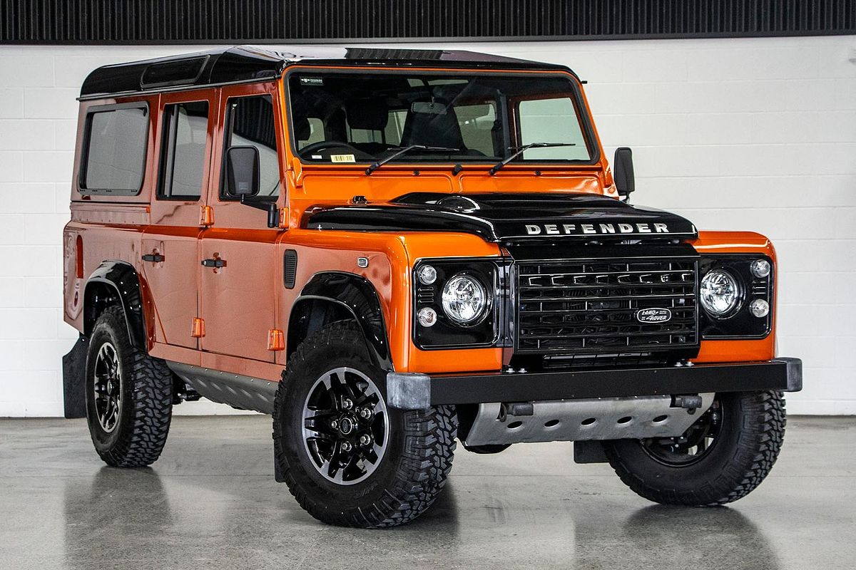 2015 Land Rover Defender Adventure 110