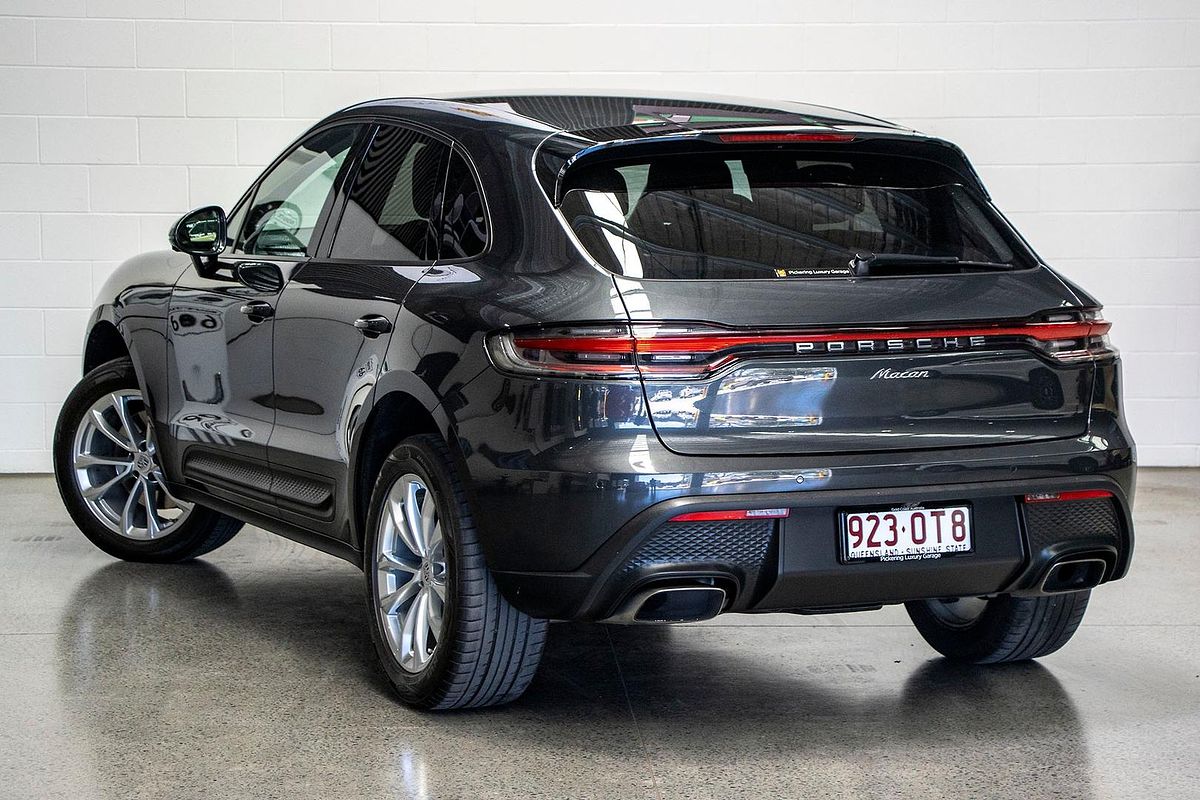 2023 Porsche Macan T 95B