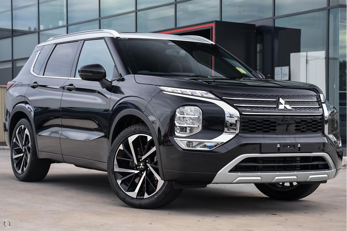 2025 Mitsubishi Outlander Exceed Tourer ZM