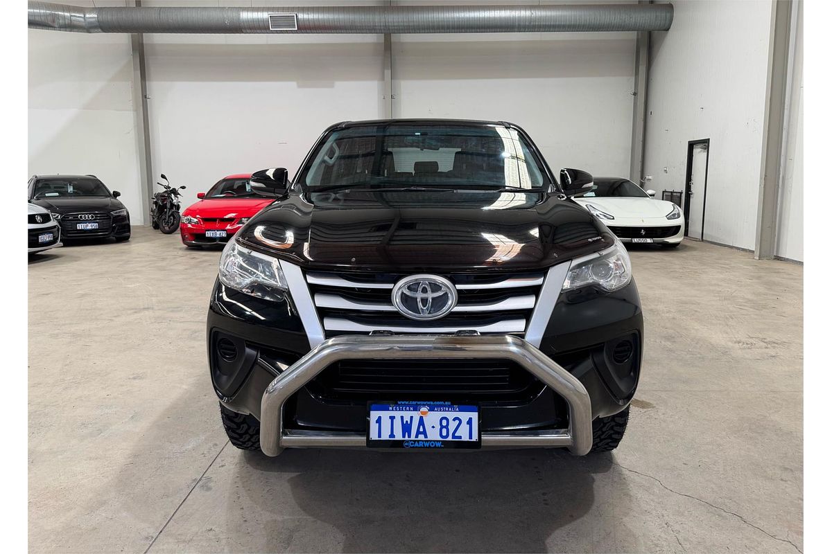 2016 Toyota Fortuner GX GUN156R