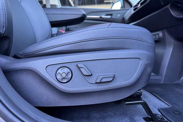 2025 Kia EV5 Earth OVc thumb-10