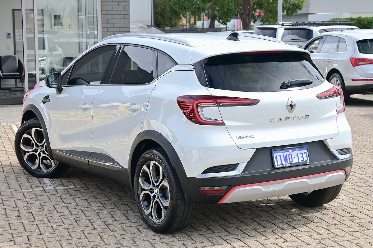 2022 Renault Captur Intens XJB