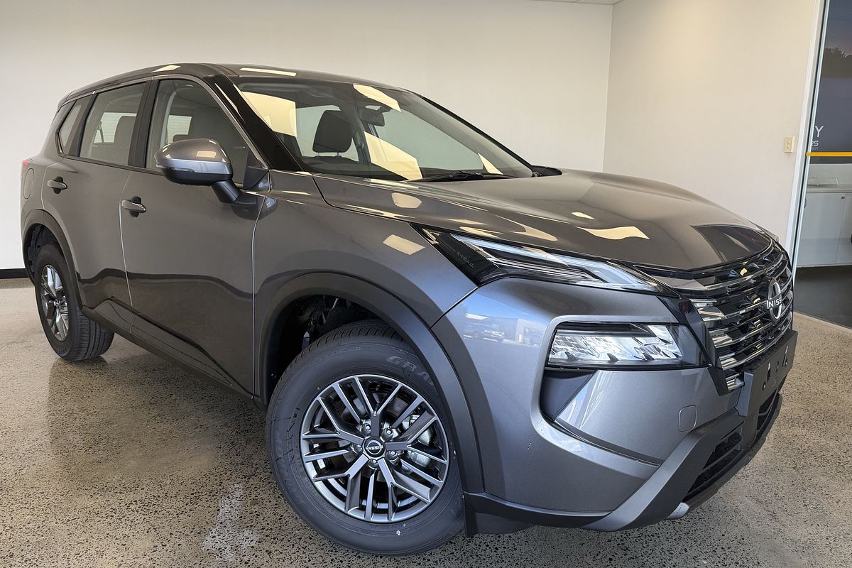 2025 Nissan X-TRAIL ST T33