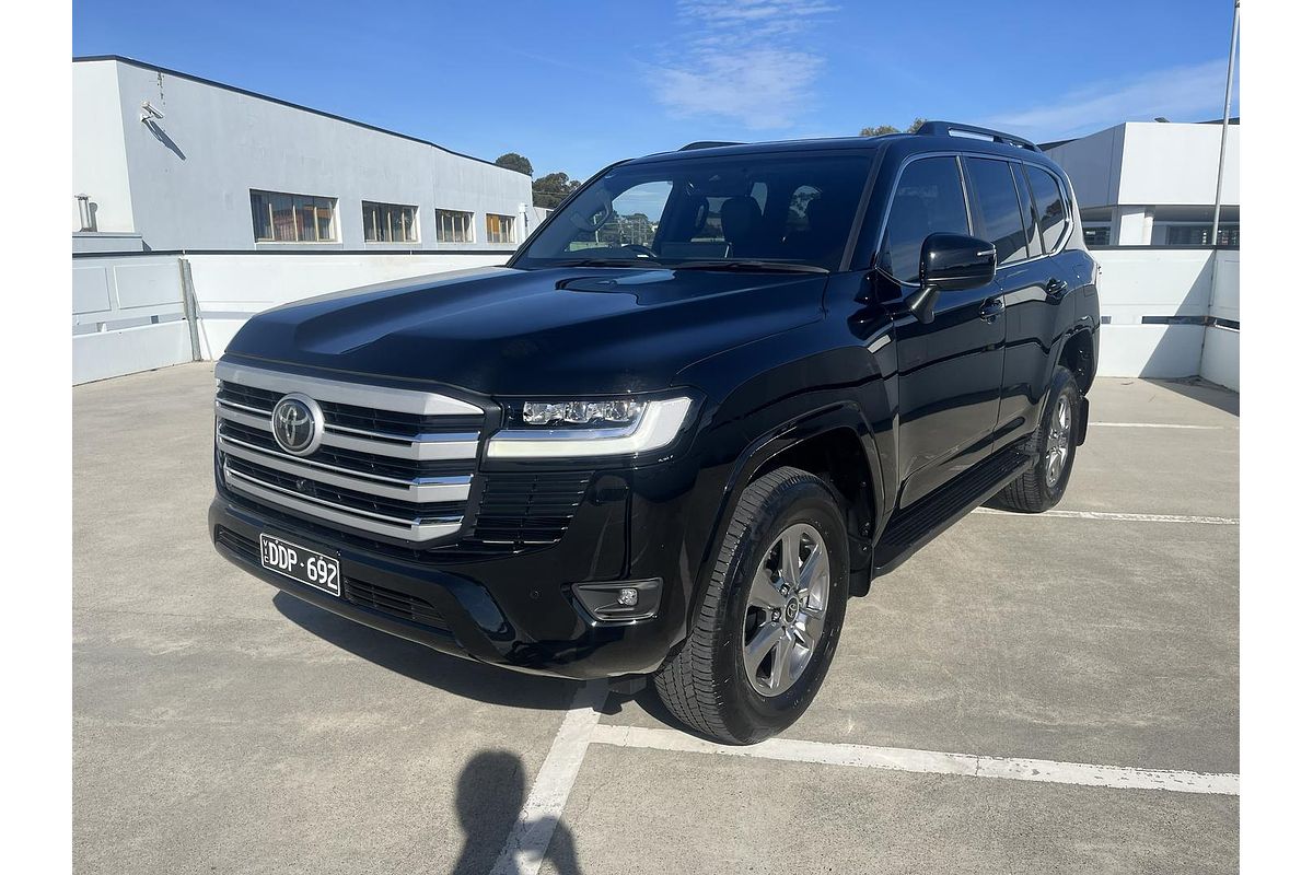 2024 Toyota Landcruiser VX FJA300R