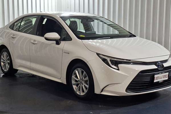 2022 Toyota Corolla Ascent Sport Hybrid ZWE219R