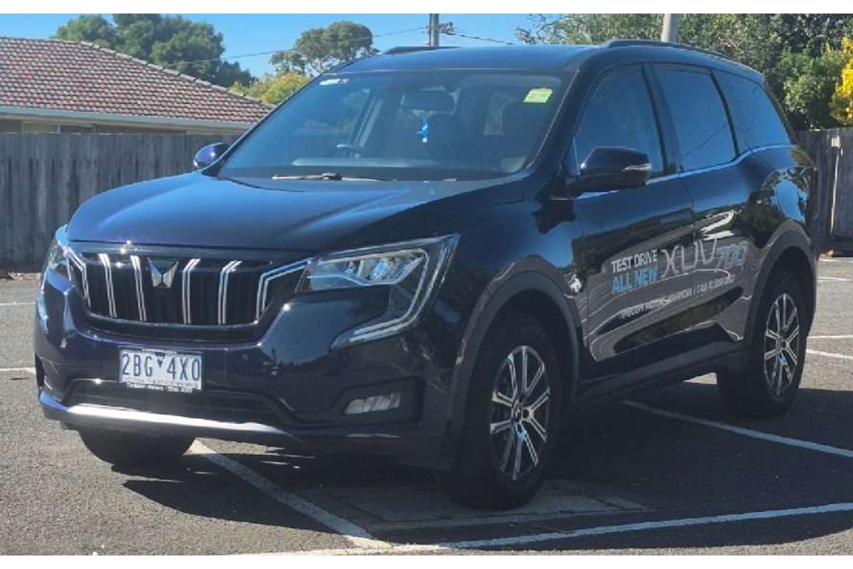 2025 Mahindra XUV700 AX7L