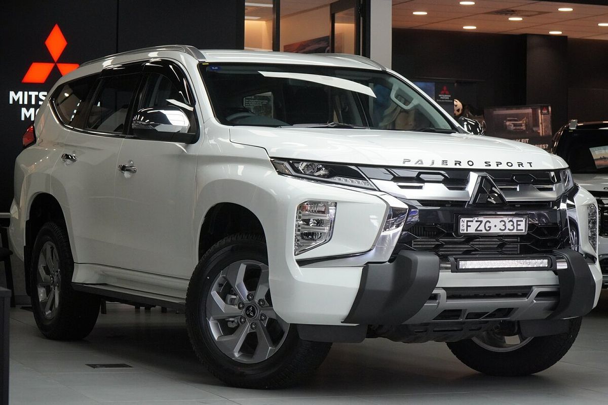 2025 Mitsubishi Pajero Sport GLX QG