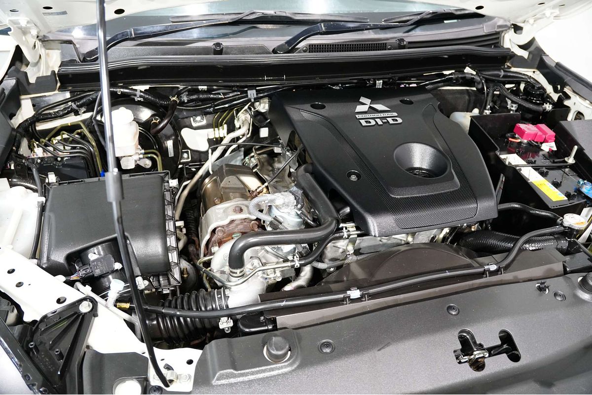 2021 Mitsubishi Triton GLS MR 4X4