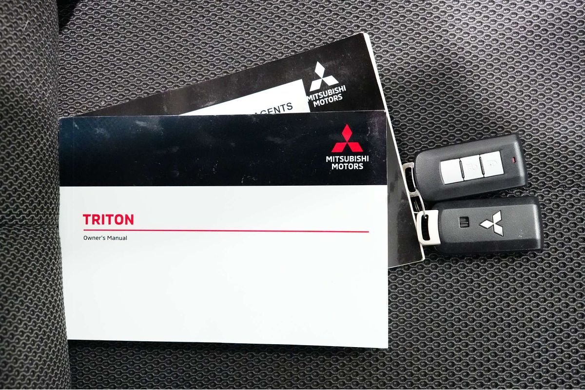 2021 Mitsubishi Triton GLS MR 4X4