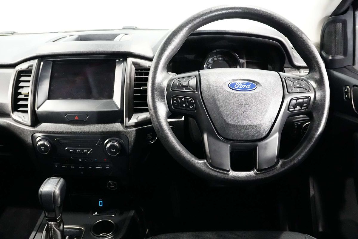 2022 Ford Everest Ambiente UA II 3.2L