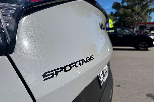 2026 Kia Sportage HEV GT-Line NQ5 PE thumb-3