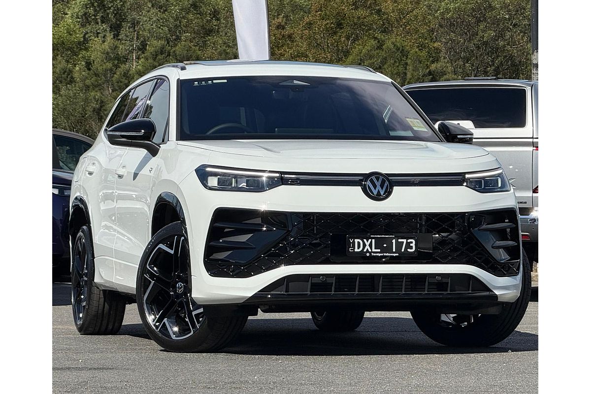 2025 Volkswagen Tayron 195TSI R-Line R4