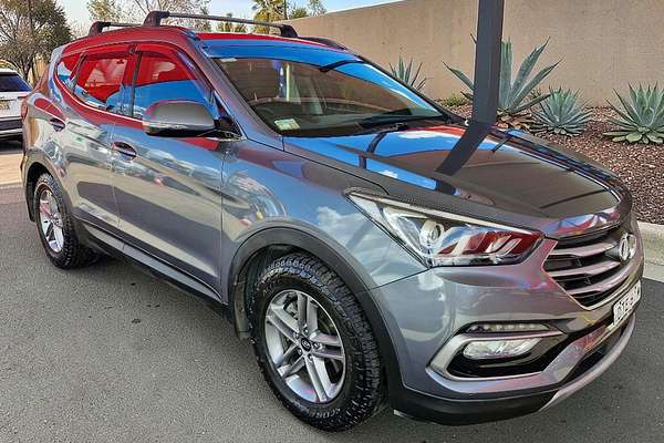 2017 Hyundai Santa Fe Active DM5 Series II