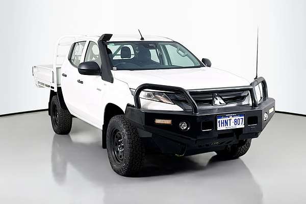 2022 Mitsubishi Triton GLX MR 4X4