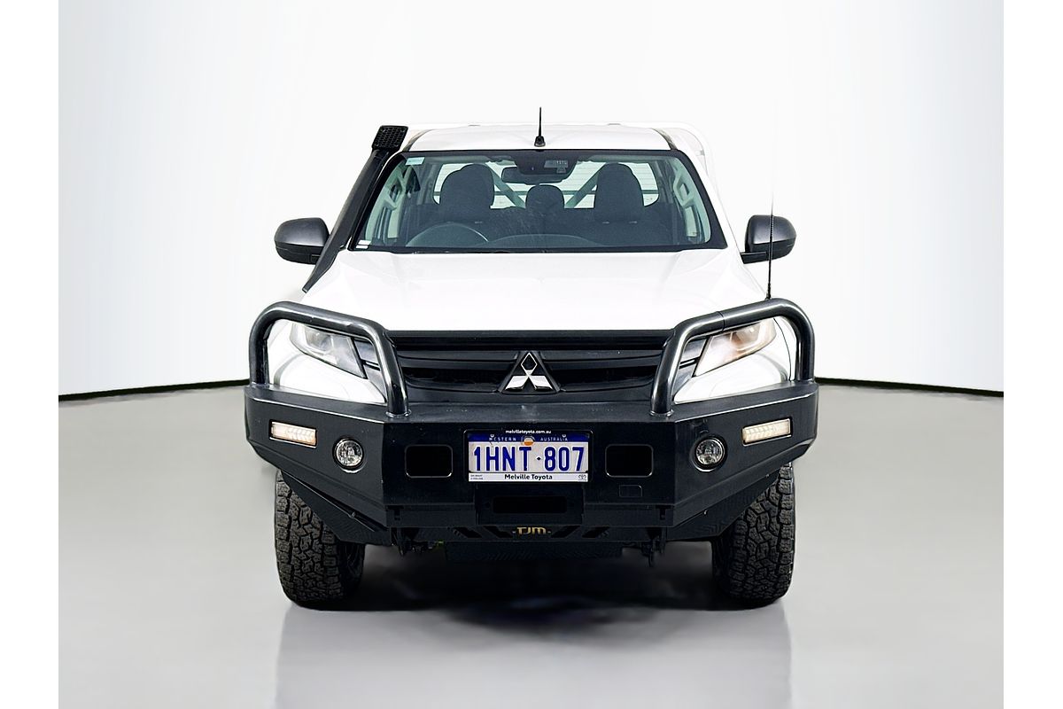 2022 Mitsubishi Triton GLX MR 4X4