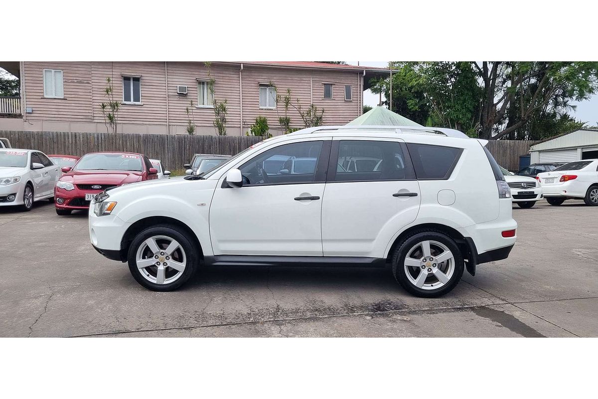2009 Mitsubishi Outlander LS ZH