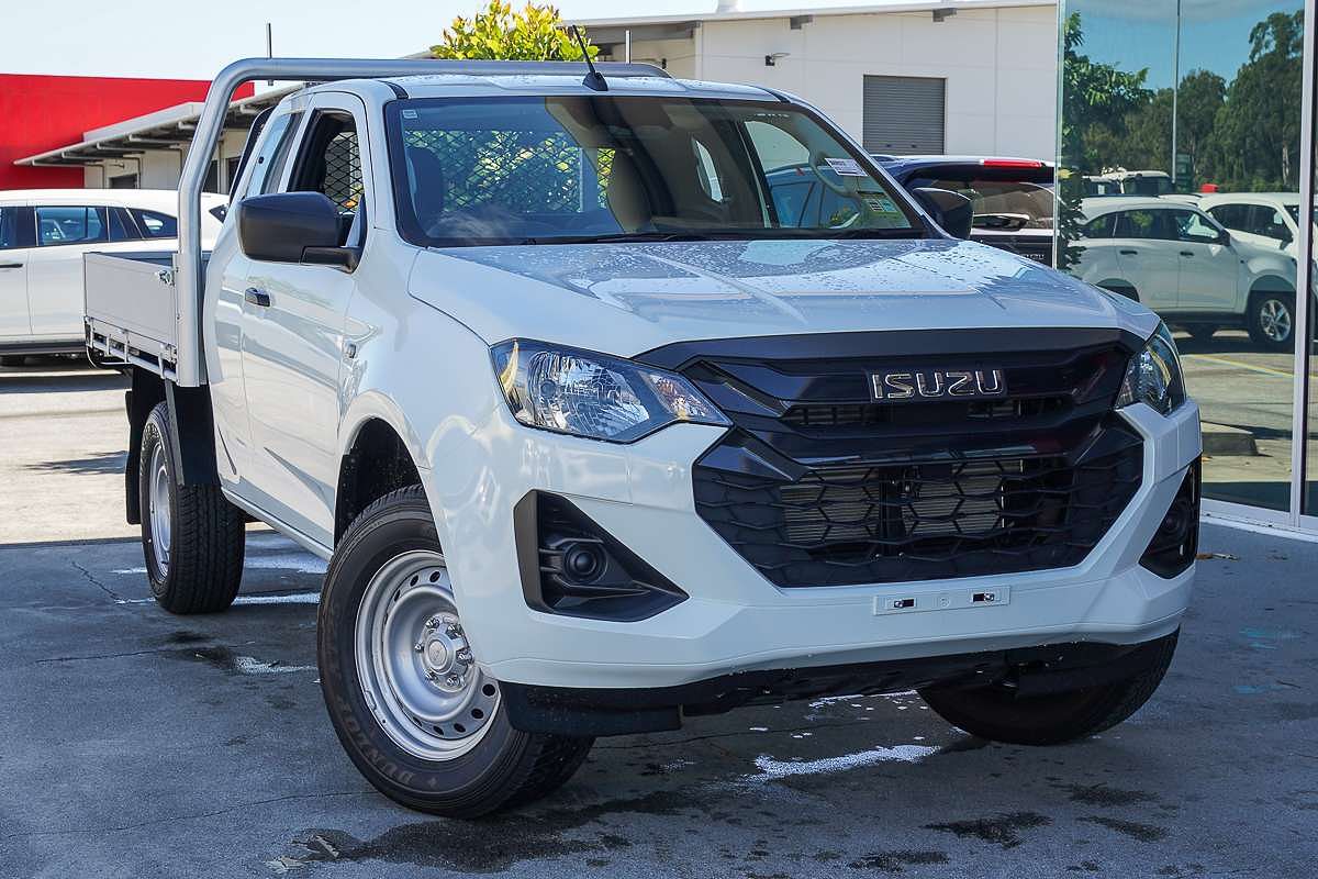 2025 Isuzu D-MAX SX 4X4