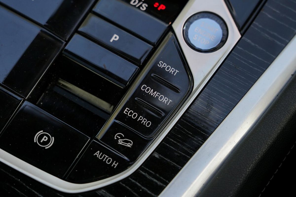 2024 BMW X6 xDrive40i M Sport G06 LCI