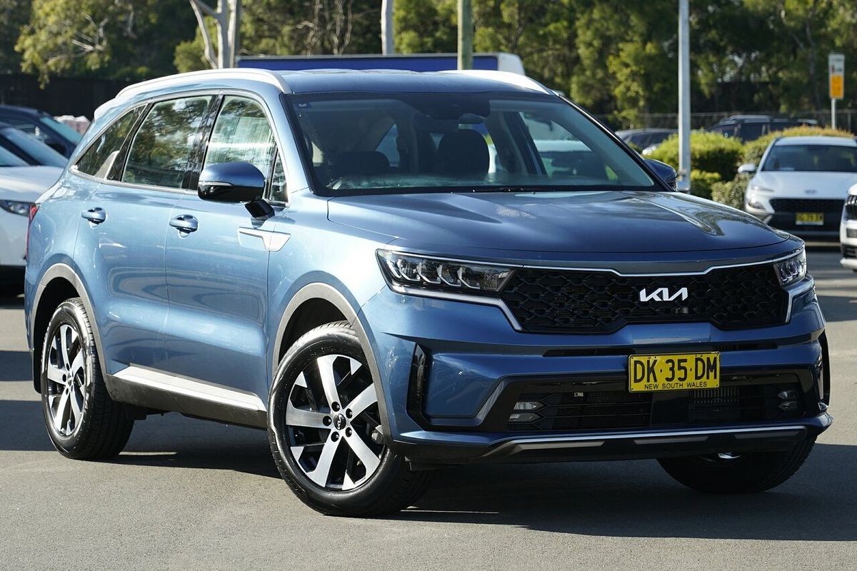 2023 Kia Sorento S MQ4
