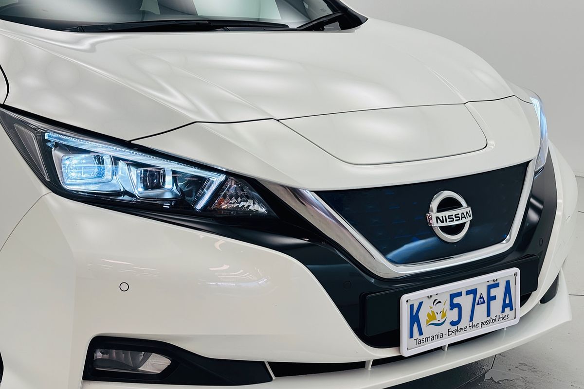 2021 Nissan LEAF ZE1