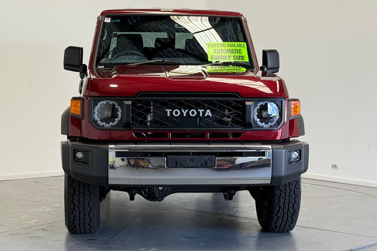 2024 Toyota Landcruiser GXL GDJL76R
