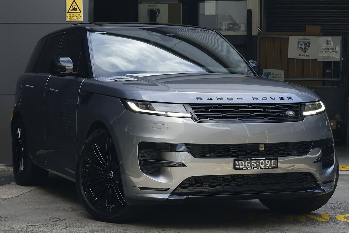 2025 Land Rover Range Rover Sport D350 Dynamic HSE L461