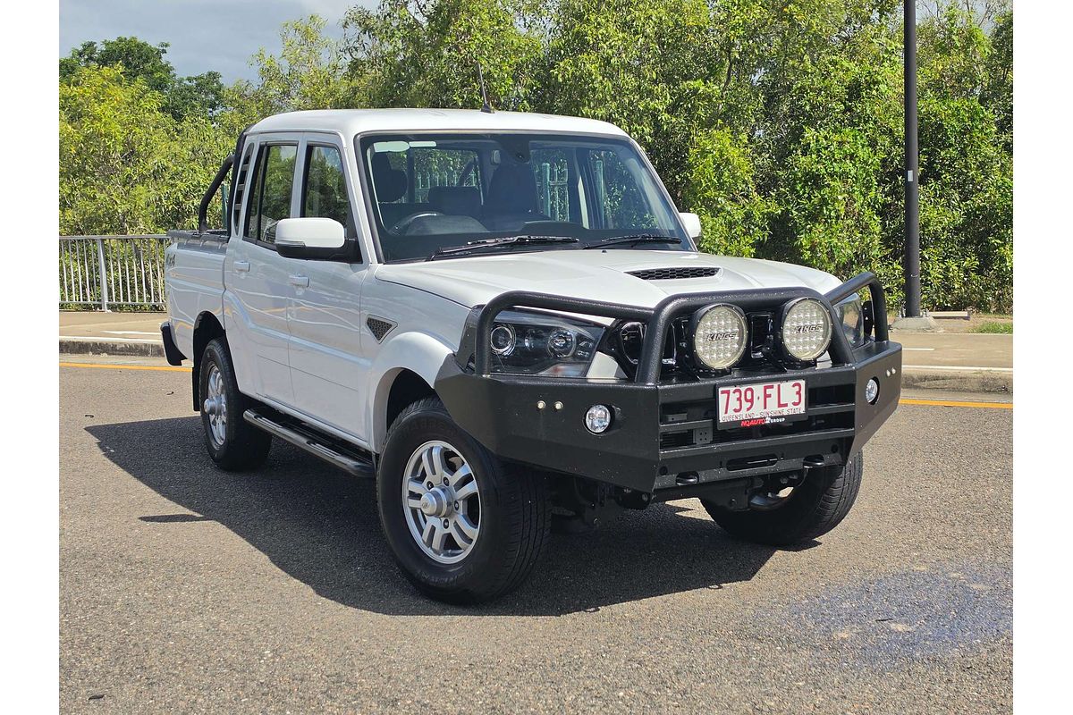 2022 Mahindra PIK-UP S10+ 4X4