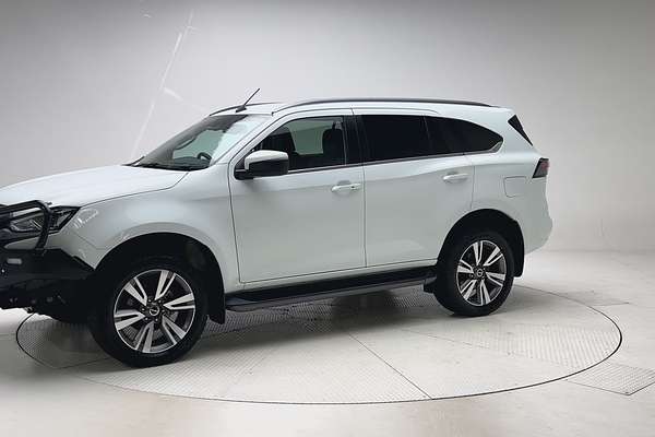 2023 Isuzu MU-X LS-T thumb-3