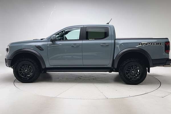 2025 Ford Ranger Raptor 4X4 3.0L thumb-4