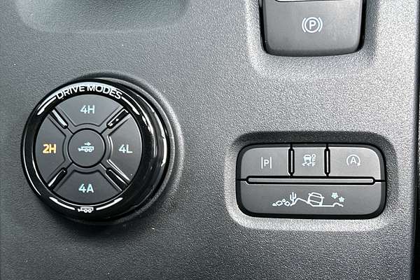 2025 Ford Ranger Raptor 4X4 3.0L thumb-15