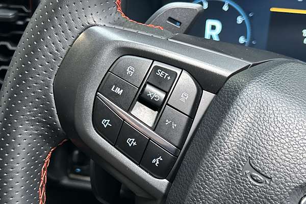 2025 Ford Ranger Raptor 4X4 3.0L thumb-17