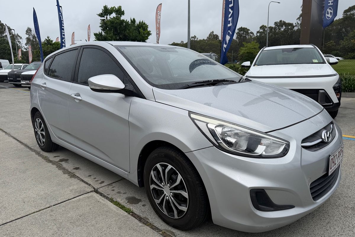 2016 Hyundai Accent Active RB4
