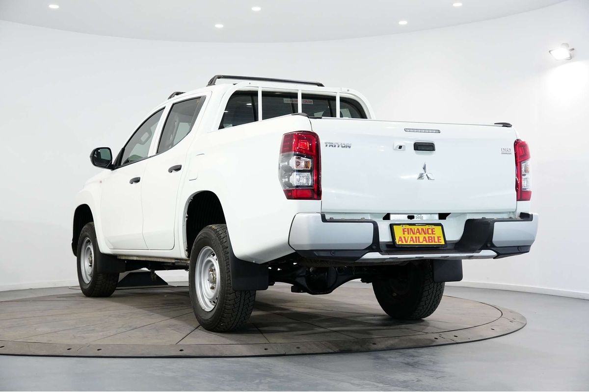 2019 Mitsubishi Triton GLX ADAS MR 4X4