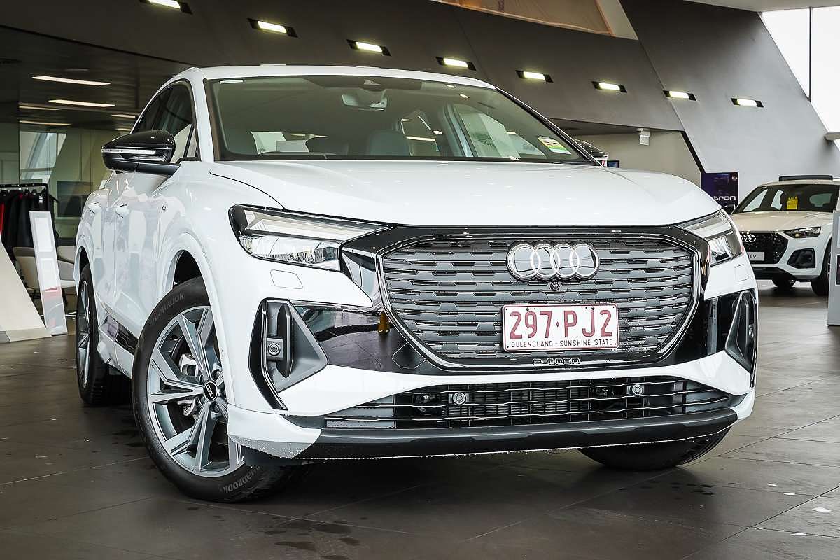 2025 Audi Q4 e-tron 45 F4