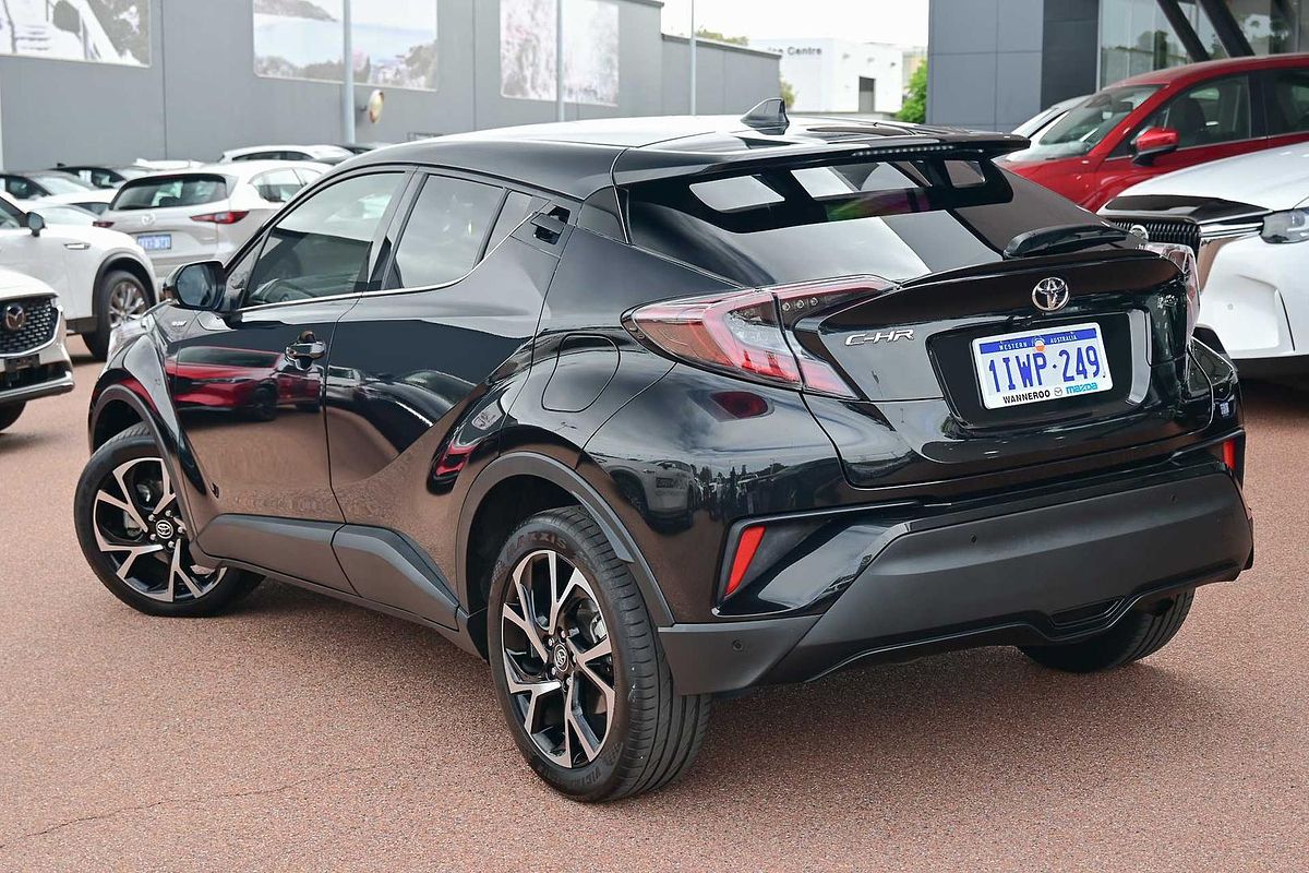 2017 Toyota C-HR Koba NGX10R