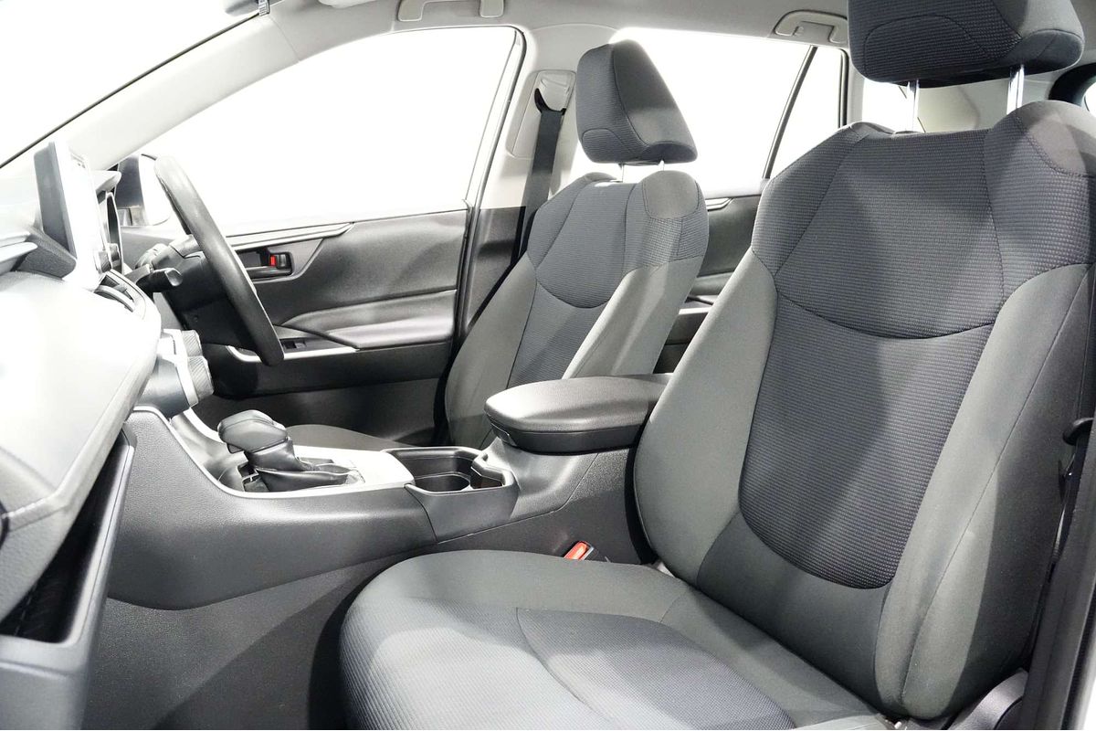 2020 Toyota RAV4 GX AXAH52R