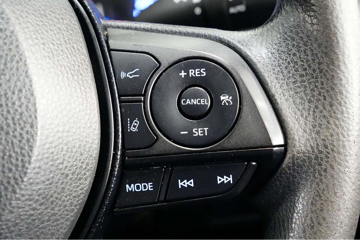 2020 Toyota RAV4 GX AXAH52R