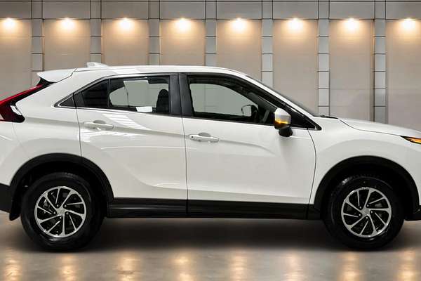 2024 Mitsubishi Eclipse Cross ES YB