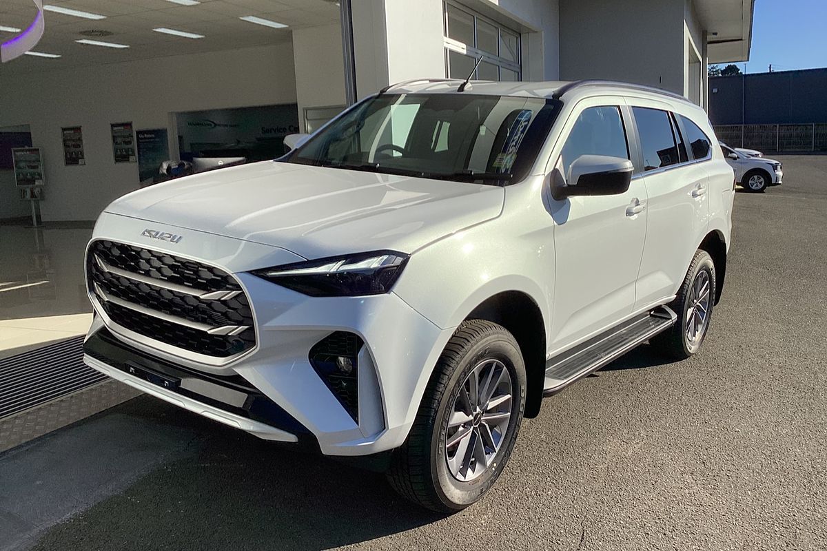 2025 Isuzu MU-X LS-U