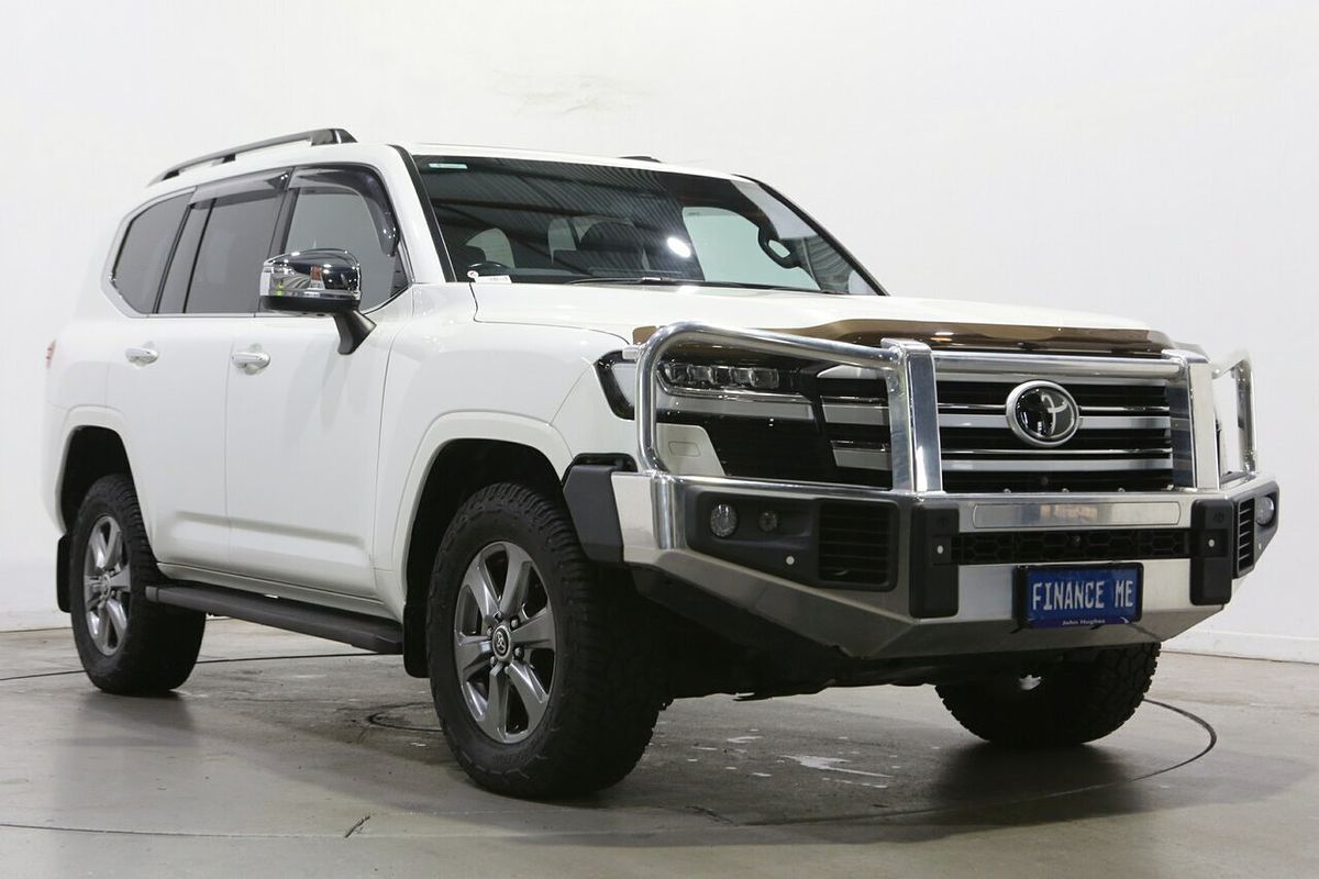 2021 Toyota Landcruiser Sahara FJA300R