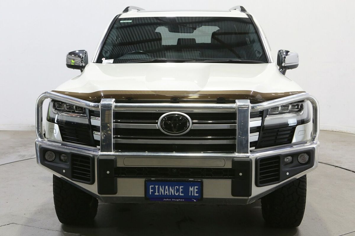 2021 Toyota Landcruiser Sahara FJA300R