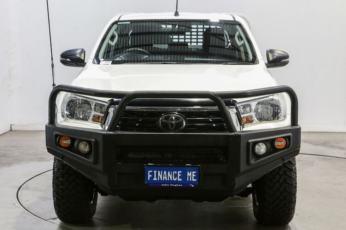 2020 Toyota Hilux SR GUN126R 4X4