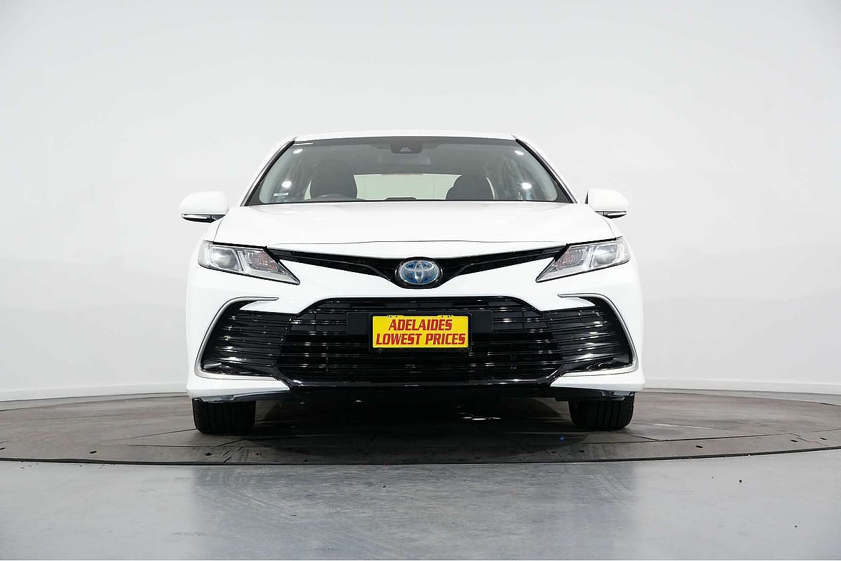 2021 Toyota Camry Ascent AXVH70R