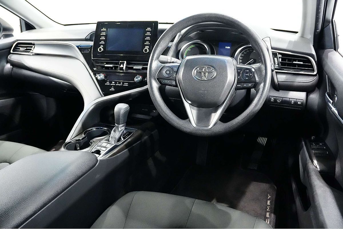 2021 Toyota Camry Ascent AXVH70R