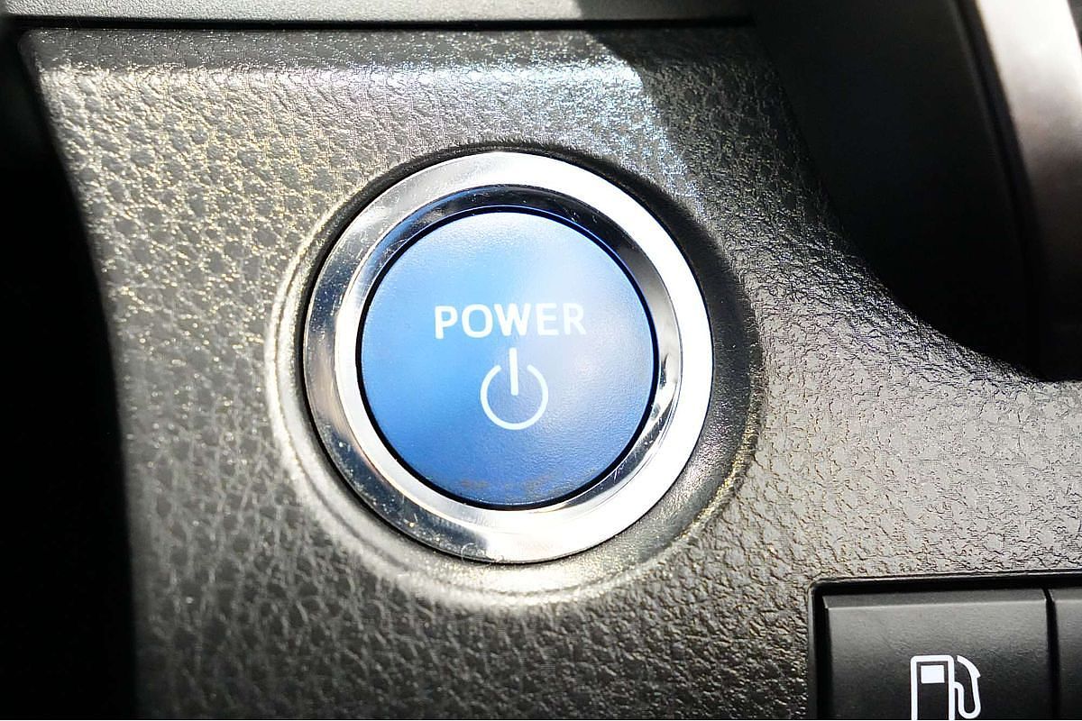 2021 Toyota Camry Ascent AXVH70R