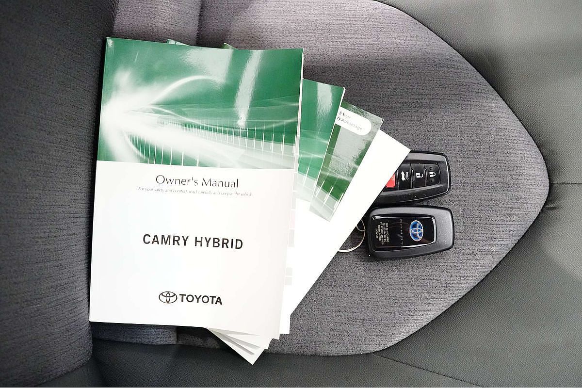 2021 Toyota Camry Ascent AXVH70R