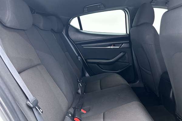 2021 Mazda 3 G20 Pure BP Series thumb-11