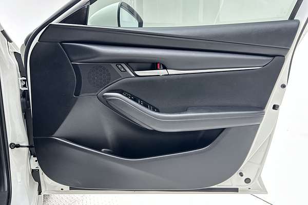 2021 Mazda 3 G20 Pure BP Series thumb-18