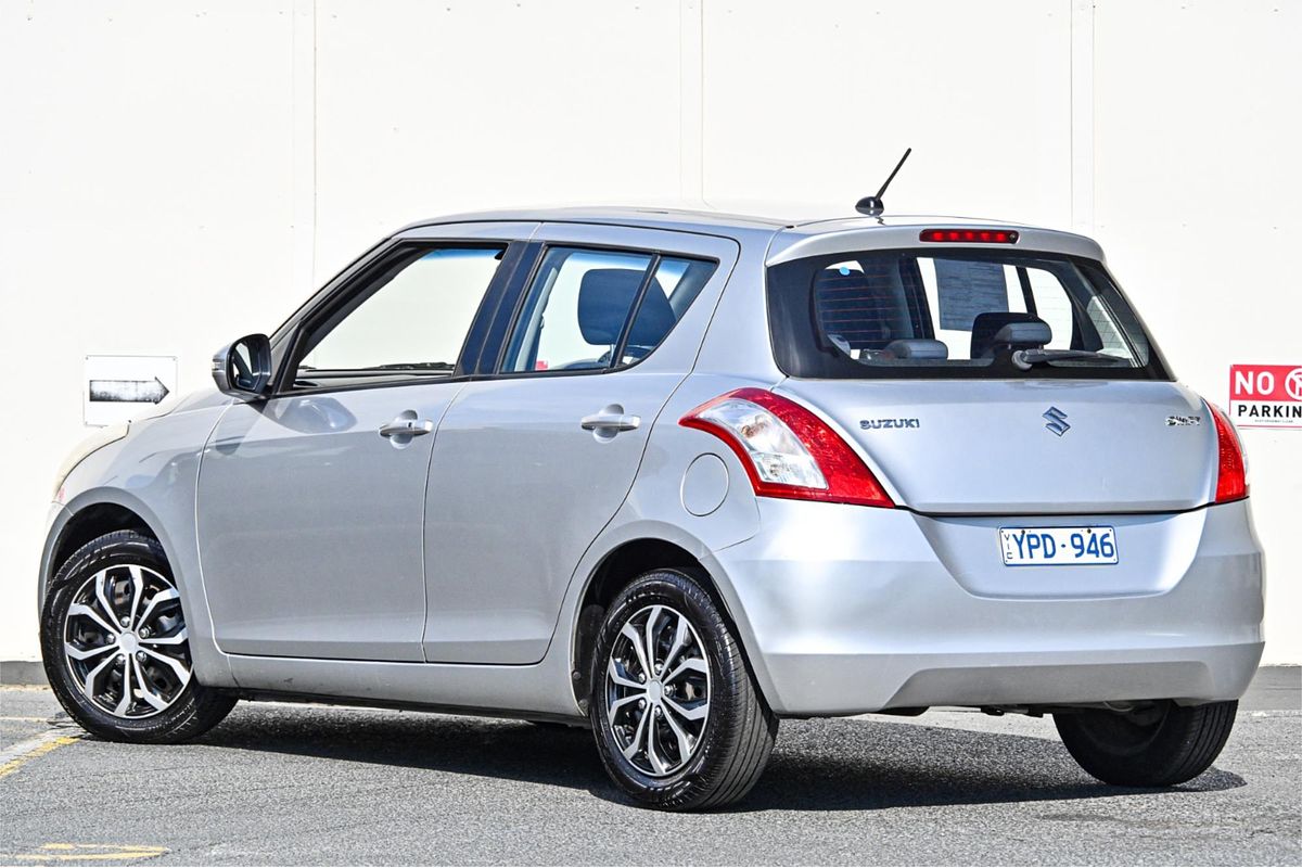 2011 Suzuki Swift GLX FZ