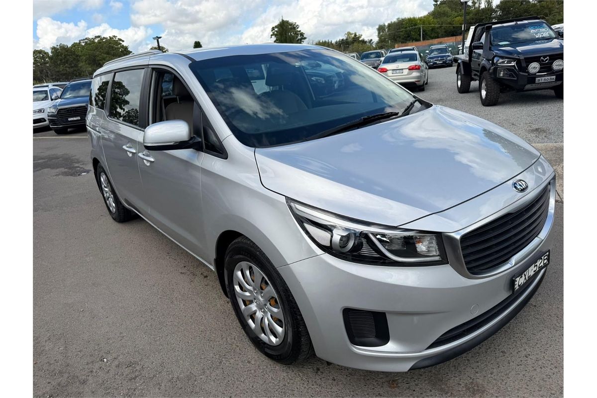 2015 Kia Carnival S YP
